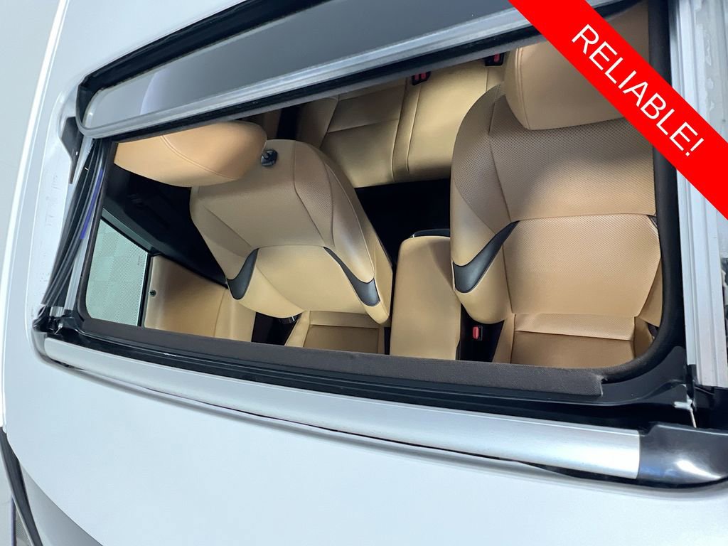 Used 2021 Lexus ES 300h w/ Premium Package image 21