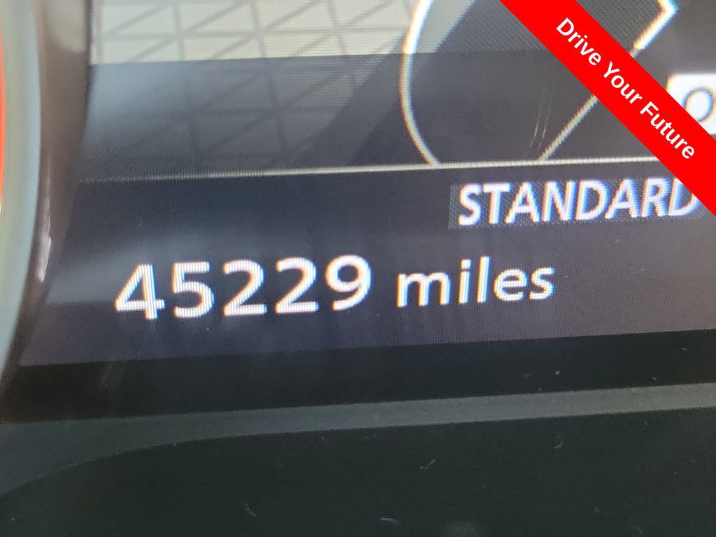 Used 2021 Nissan Rogue S FWD image 8