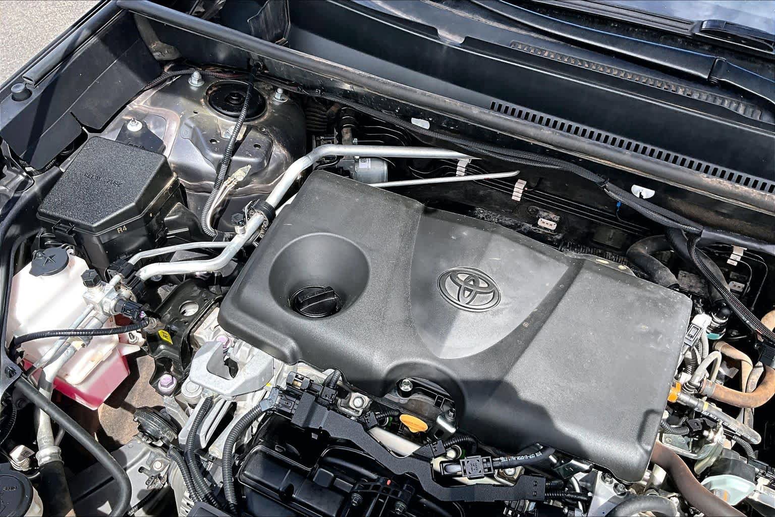 Used 2022 Toyota RAV4 TRD Off-Road w/ TRD Off-Road Weather Package image 31
