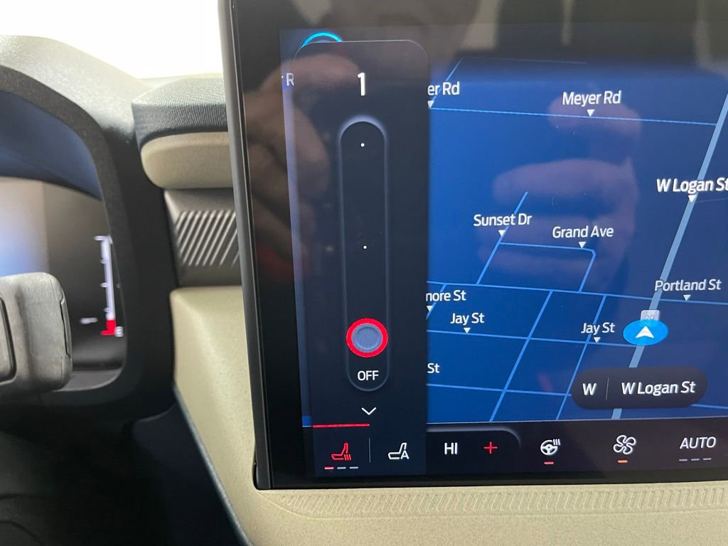 New 2026 Ford Maverick Lariat image 26