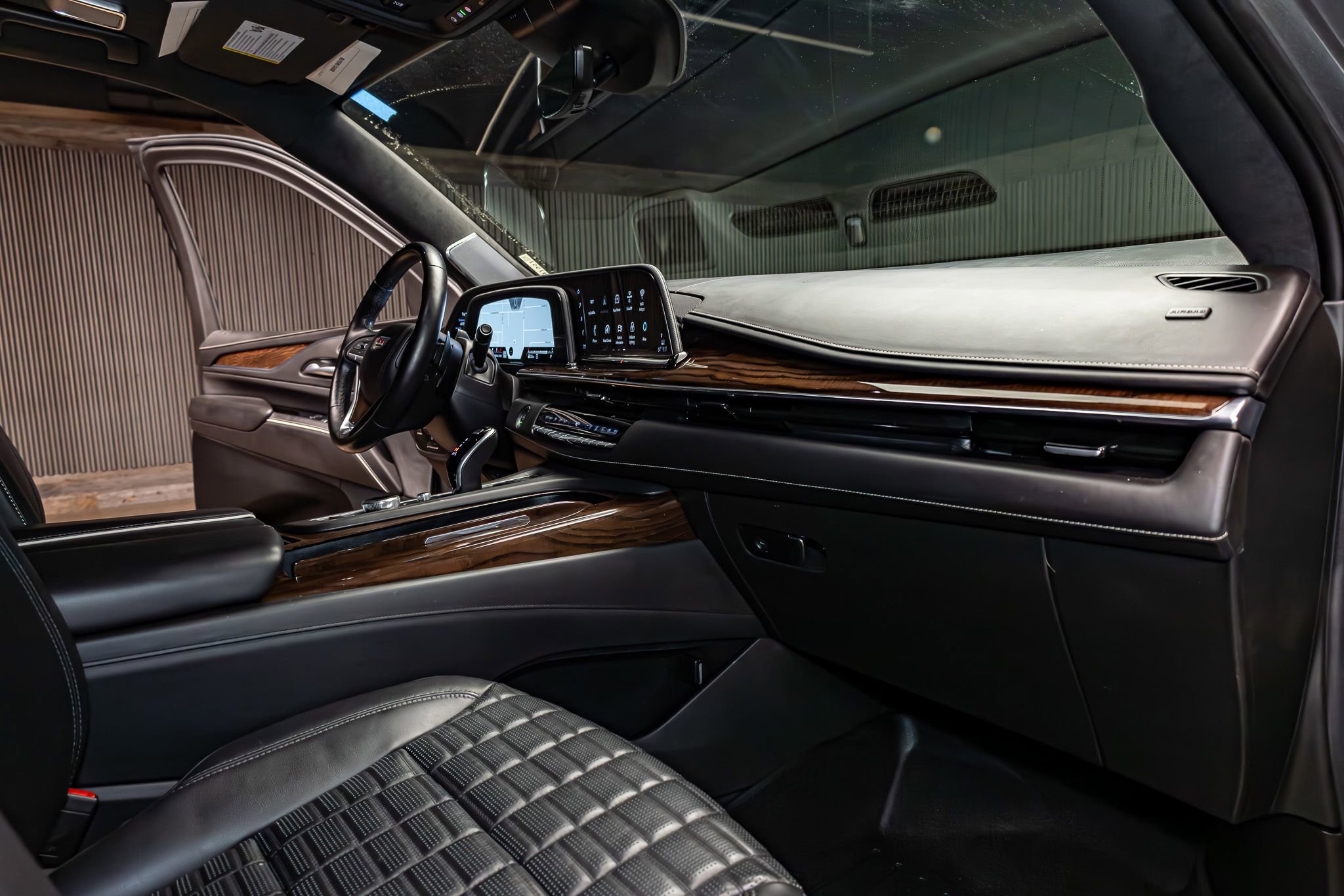 Used 2021 Cadillac Escalade Sport Platinum image 15