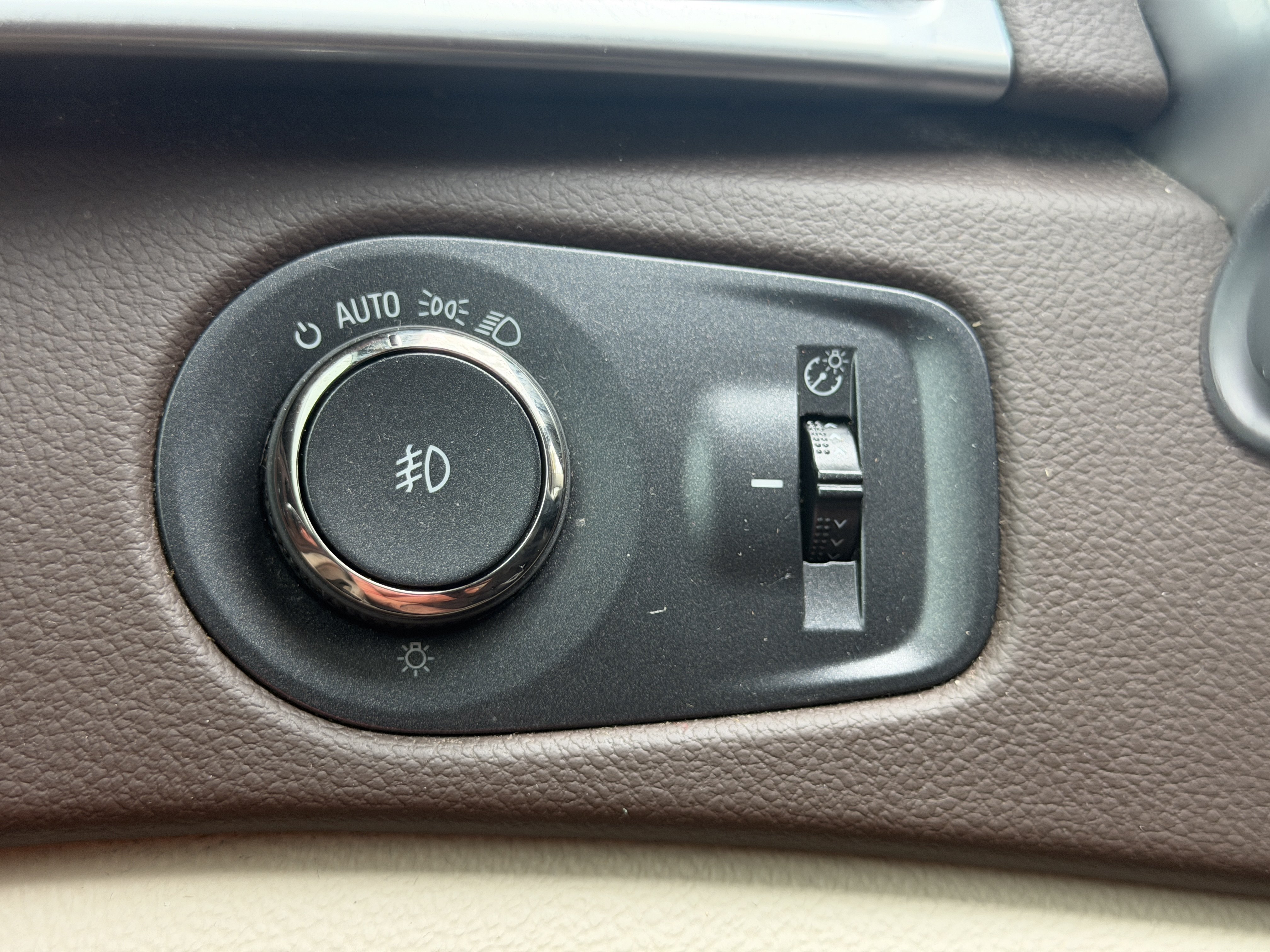 Used 2016 Cadillac SRX Performance w/ Driver Awareness Package FWD image 24