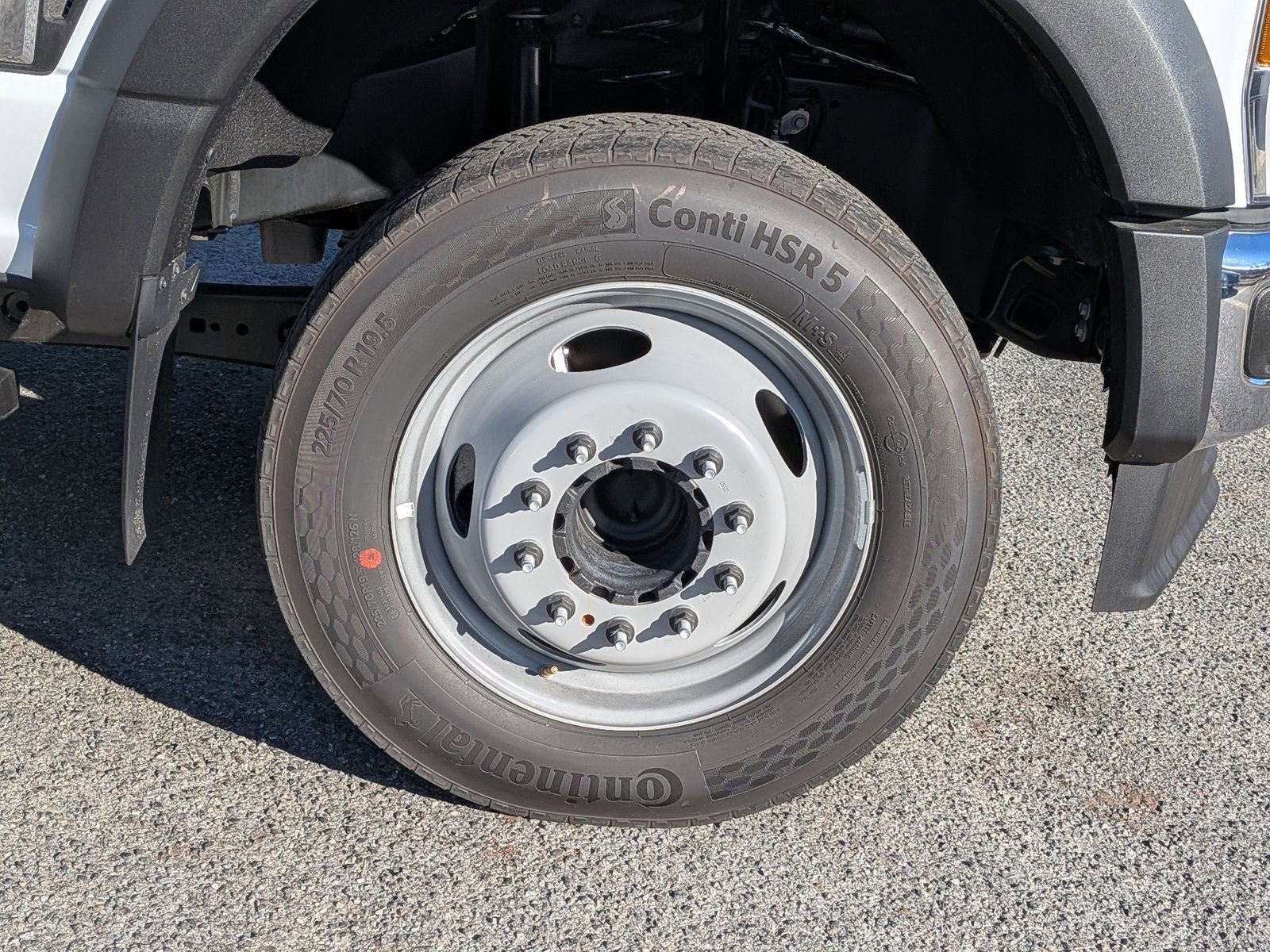 New 2025 Ford F450 XL w/ XL Chrome Package image 12