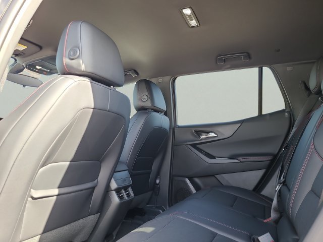 New 2027 Chevrolet Equinox RS FWD image 12