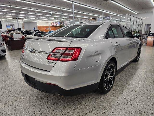 Used 2017 Ford Taurus SHO AWD/4WD image 4