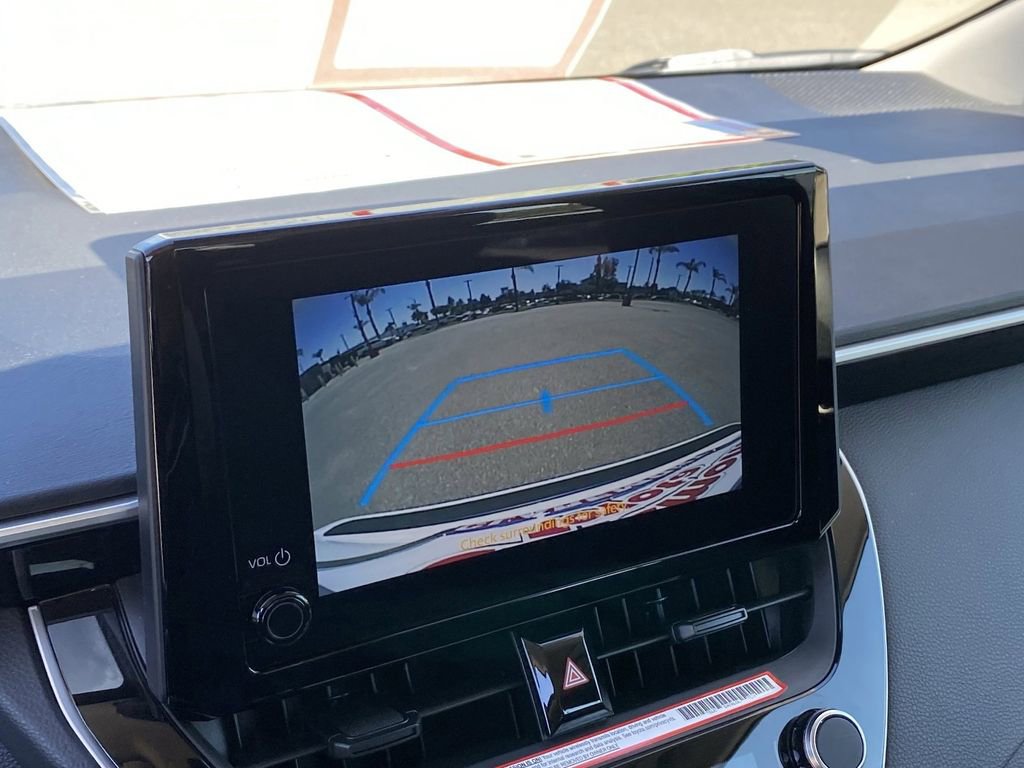 Certified 2025 Toyota Corolla LE image 30