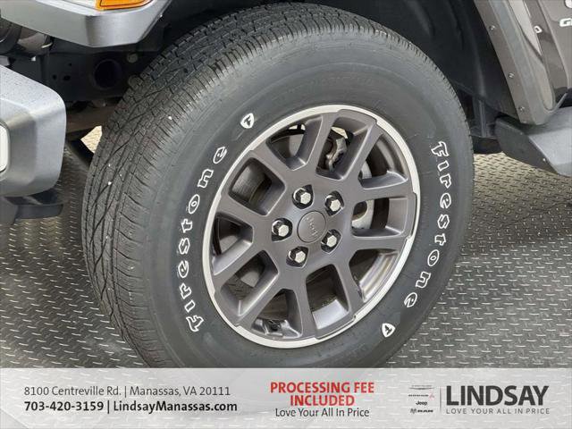Certified 2020 Jeep Gladiator Overland AWD/4WD image 10