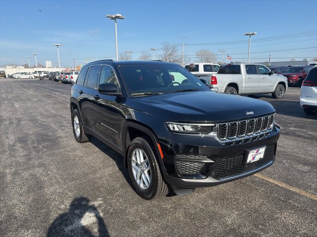 New 2026 Jeep Grand Cherokee Laredo X AWD/4WD image 8