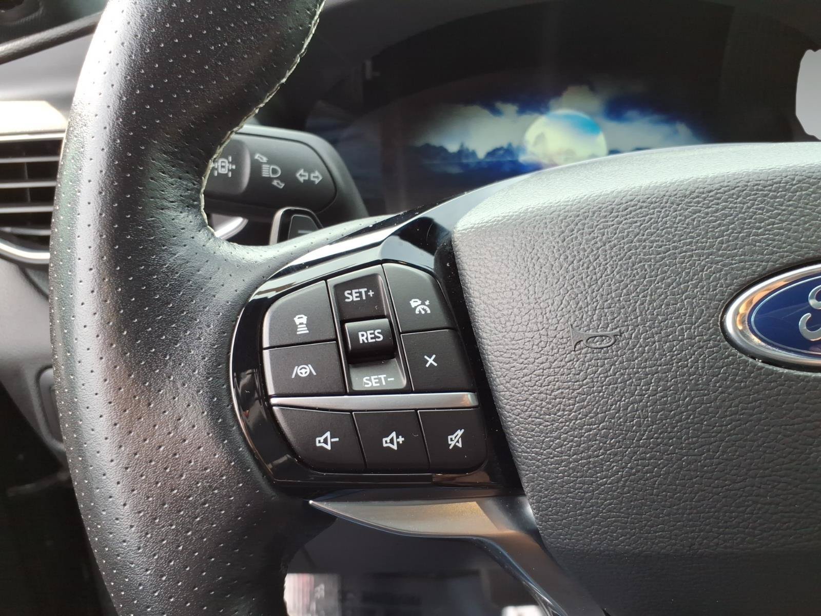 Used 2022 Ford Explorer ST w/ Equipment Group 401A AWD/4WD image 12