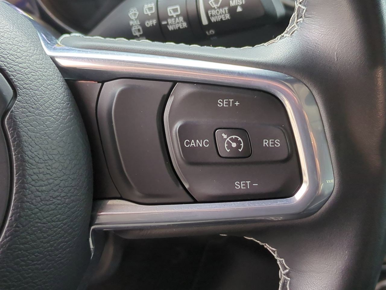 Used 2022 Jeep Wrangler Unlimited Sahara w/ Safety Group image 12