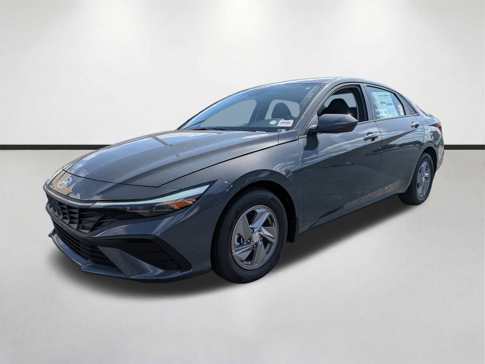 New 2026 Hyundai Elantra SE FWD image 8