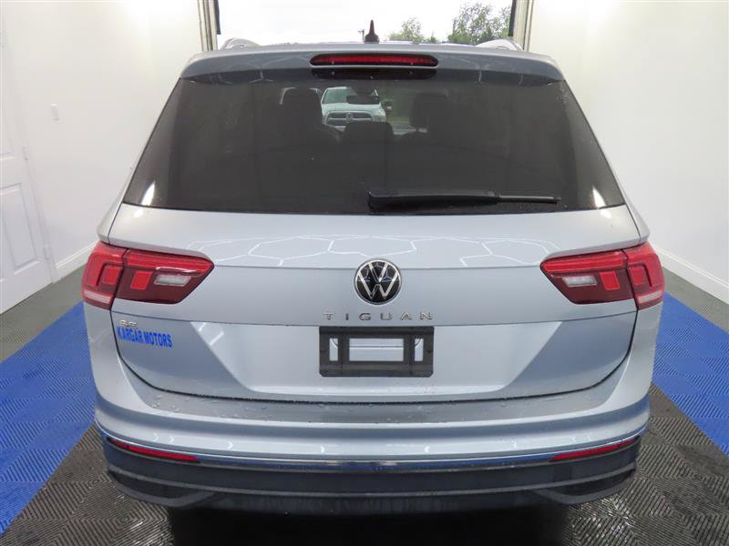 Used 2023 Volkswagen Tiguan SE FWD image 11