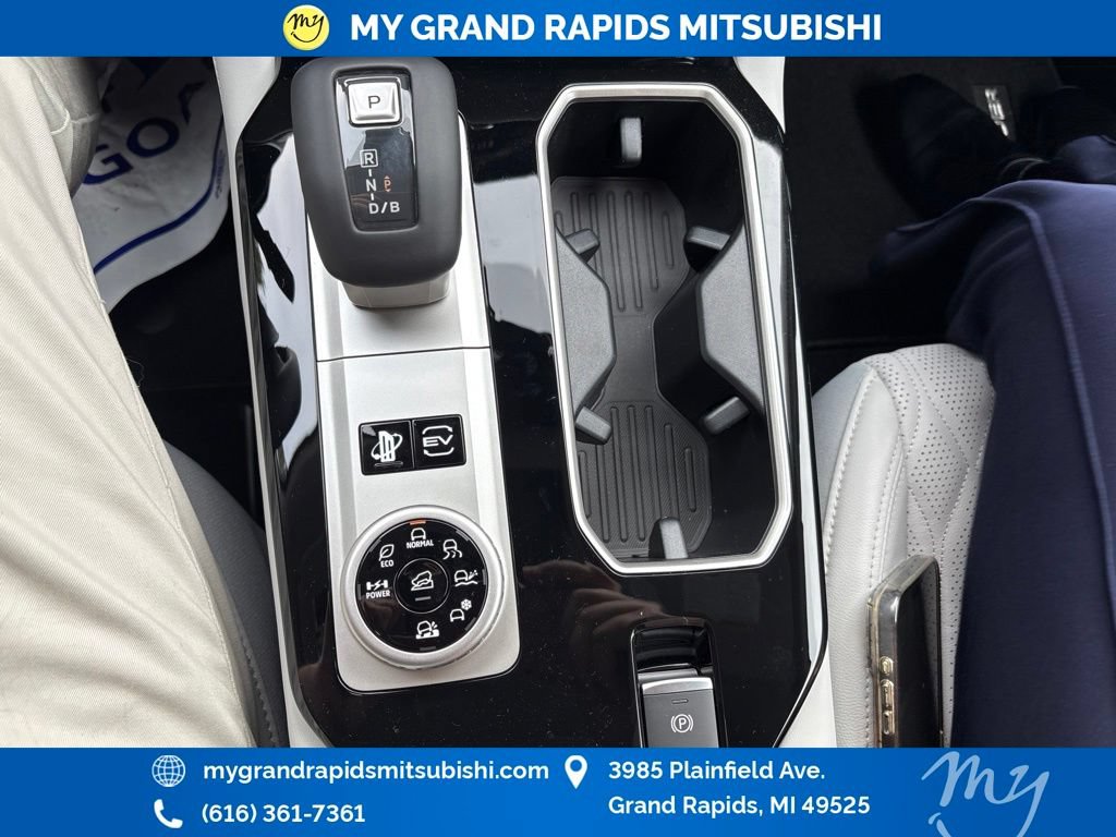 New 2026 Mitsubishi Outlander SEL AWD/4WD image 29