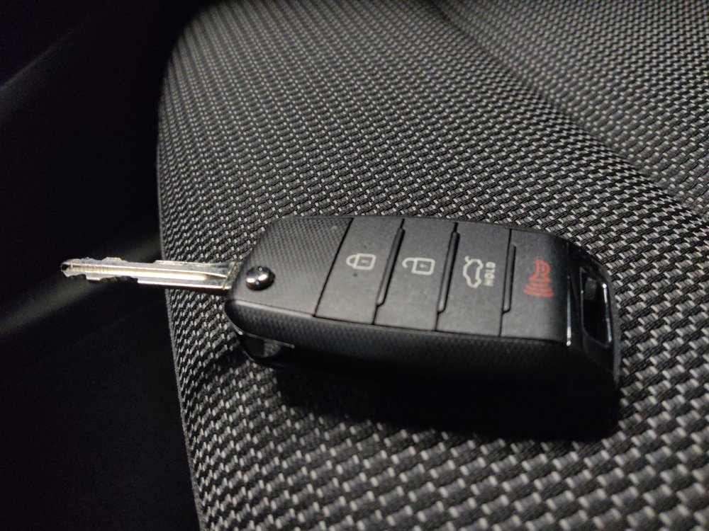 Used 2017 Kia Forte LX FWD image 32