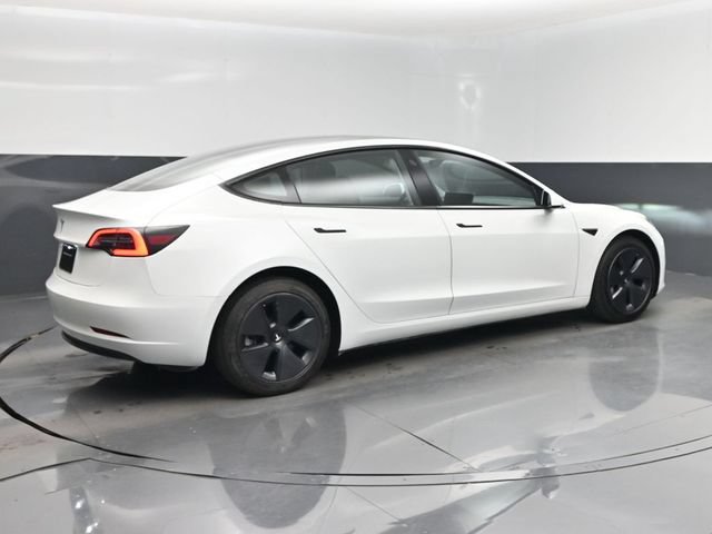 Used 2023 Tesla Model 3 Standard Range RWD image 3