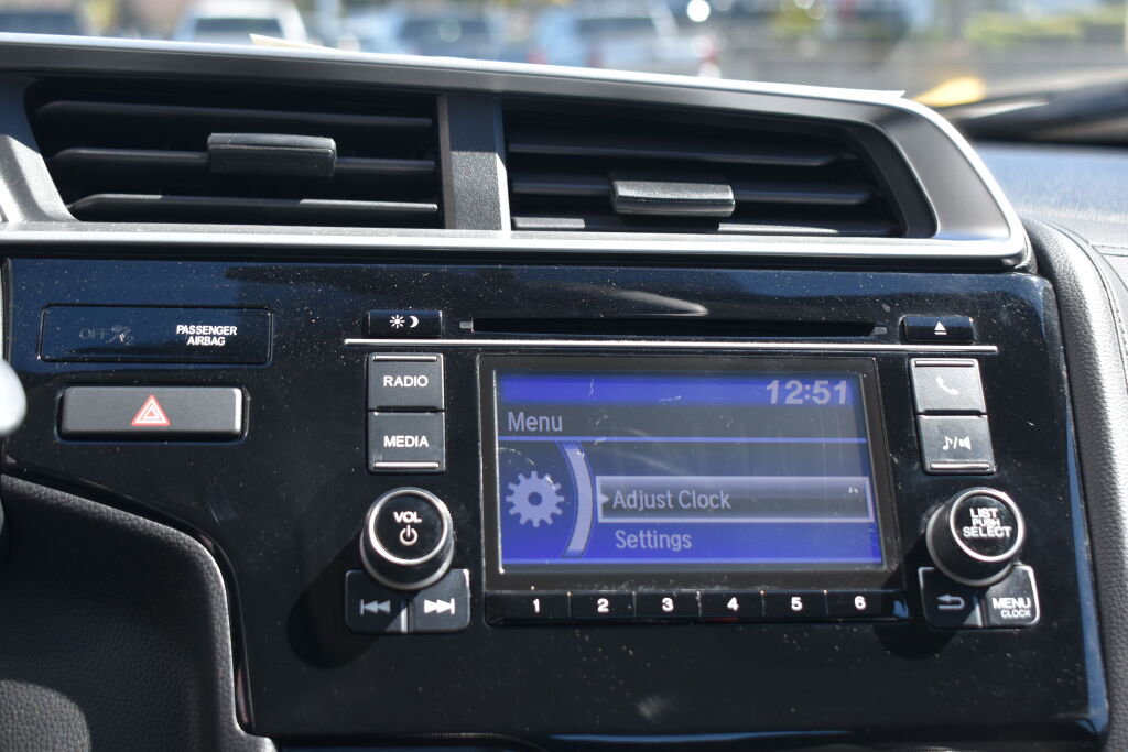 Used 2019 Honda Fit LX image 11