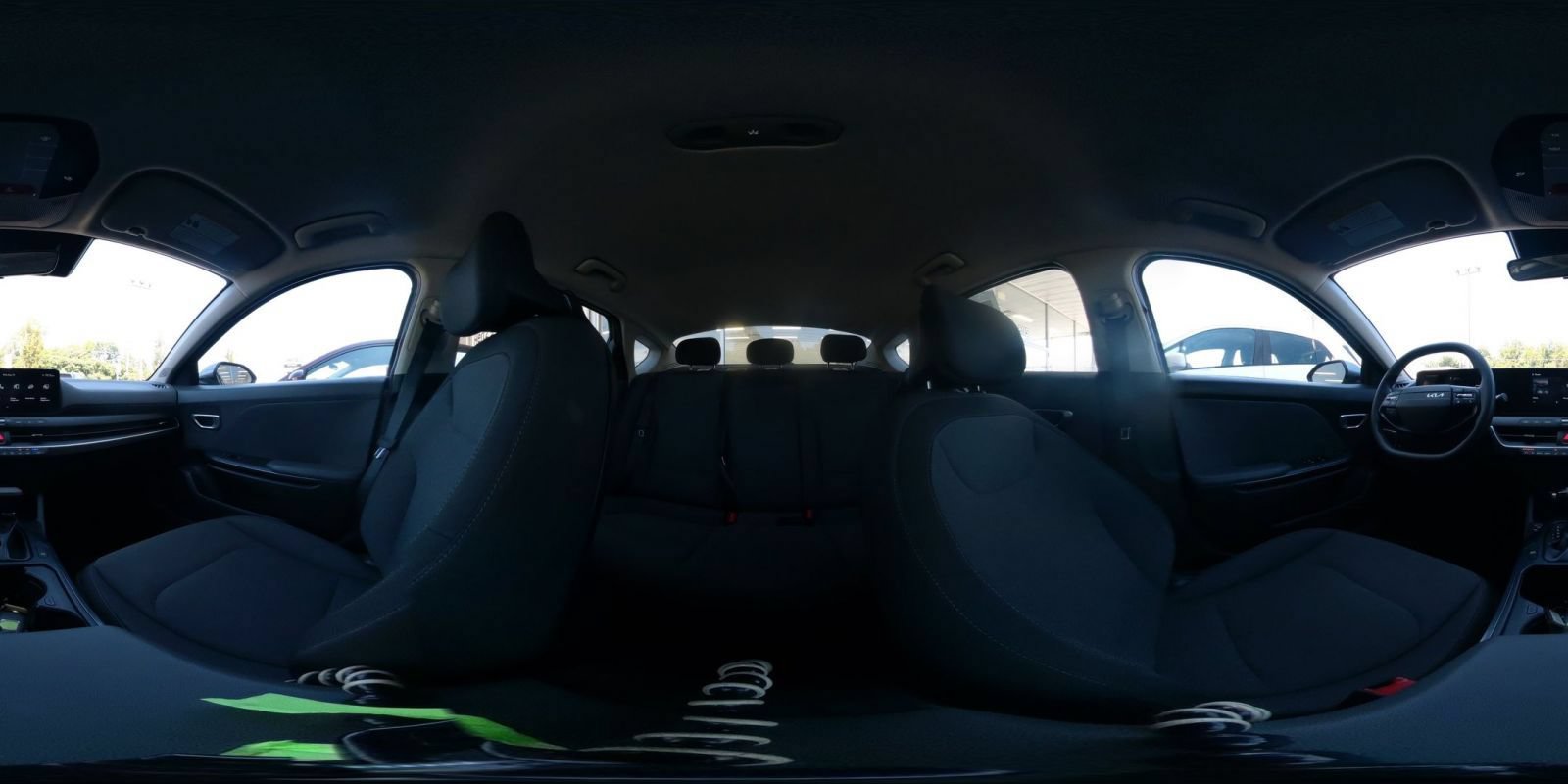 Used 2025 Kia K4 FWD image 36