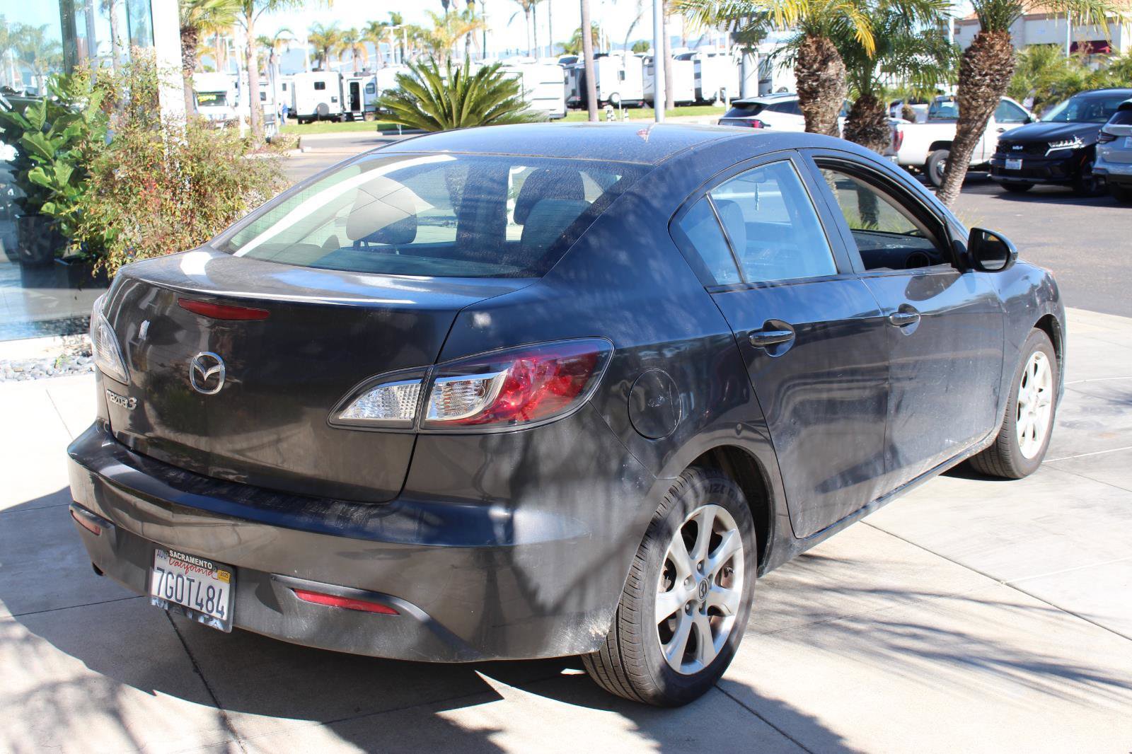 Used 2010 MAZDA MAZDA3 i Touring image 9