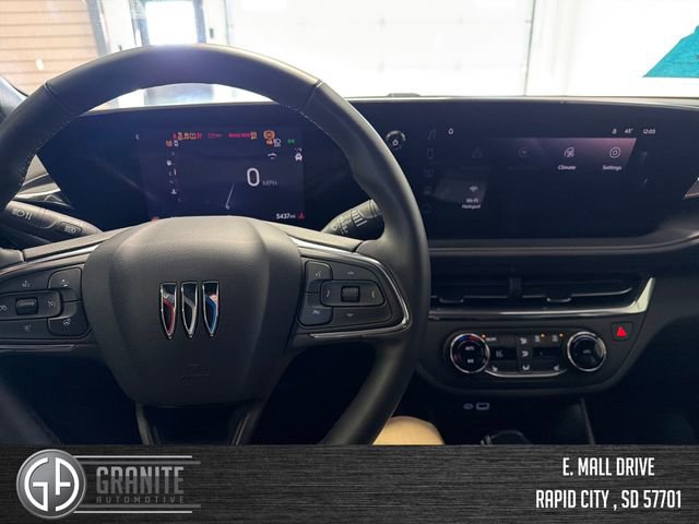 Used 2025 Buick Envista Preferred w/ Convenience I Package image 13