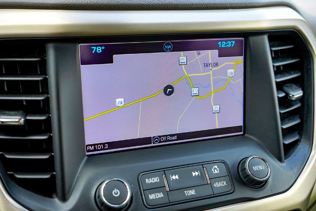 Used 2019 GMC Acadia Denali w/ Technology Package AWD/4WD image 20