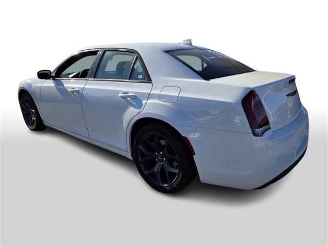 Used 2021 Chrysler 300 S image 6