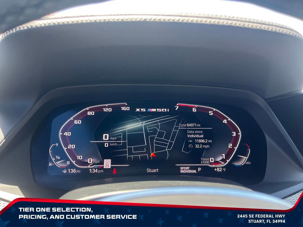 Used 2022 BMW X5 M50i w/ Parking Assistance Package AWD/4WD image 28