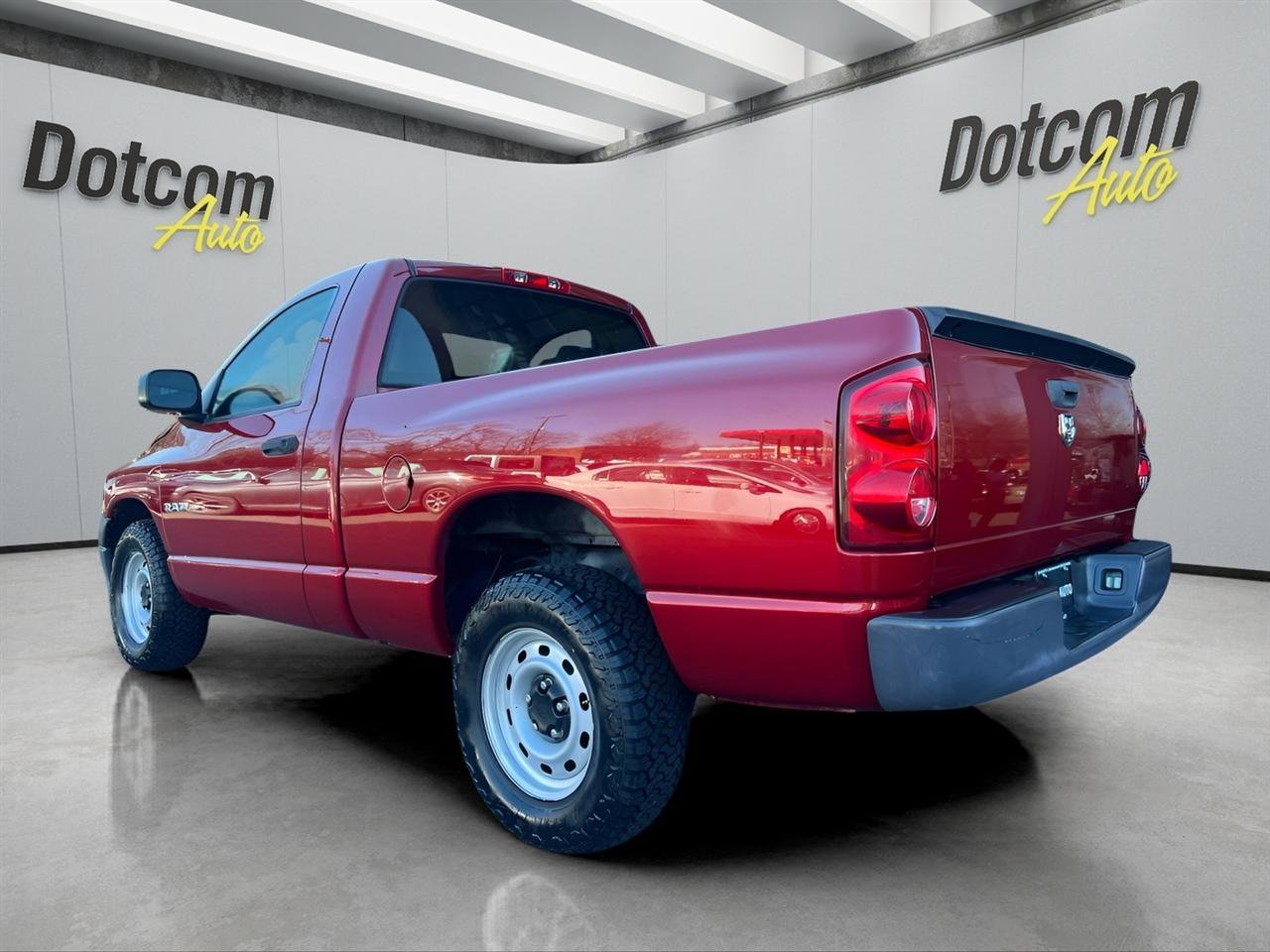 Used 2008 Dodge Ram 1500 Truck ST image 5