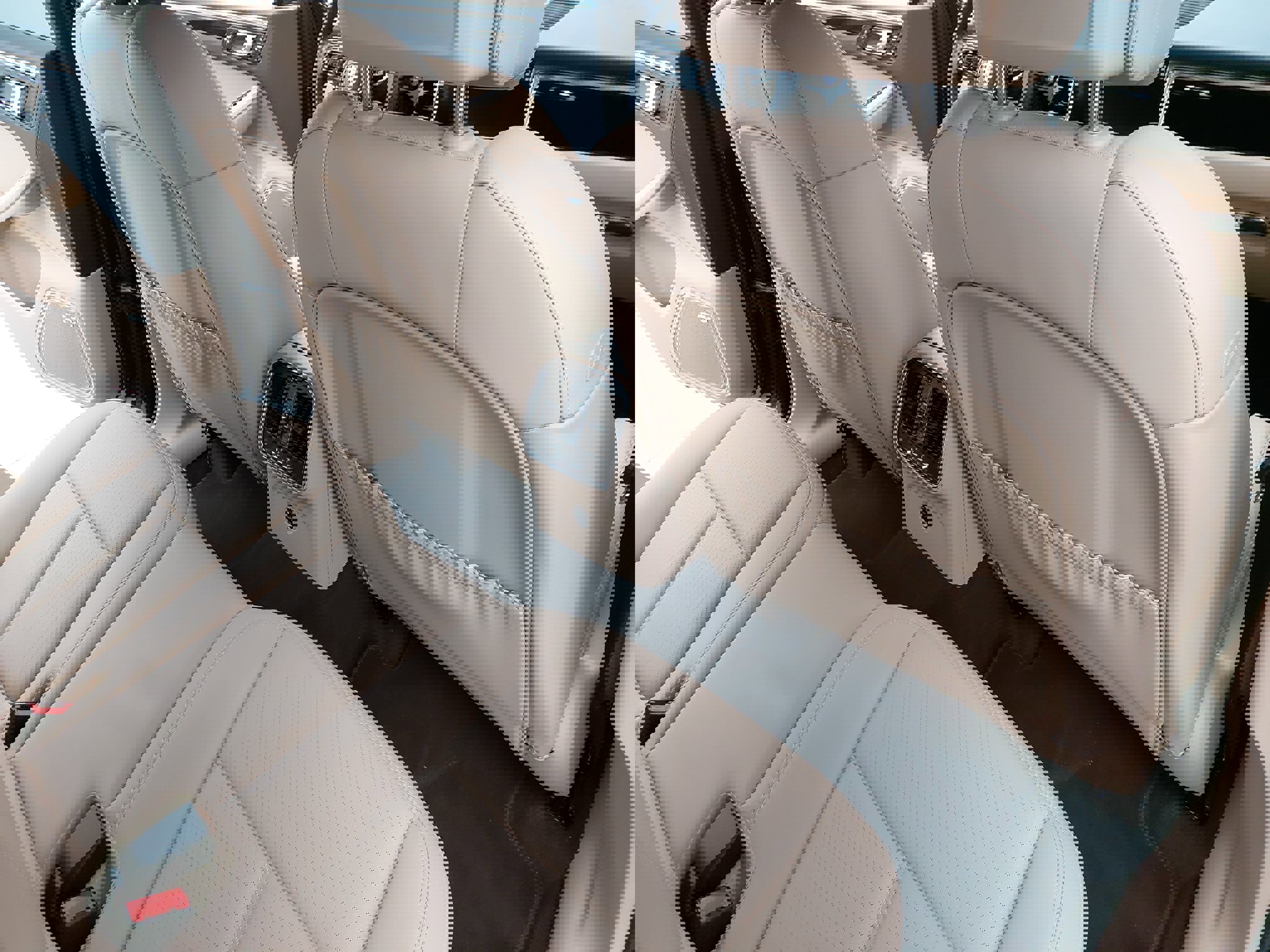 Used 2025 Porsche Macan image 13