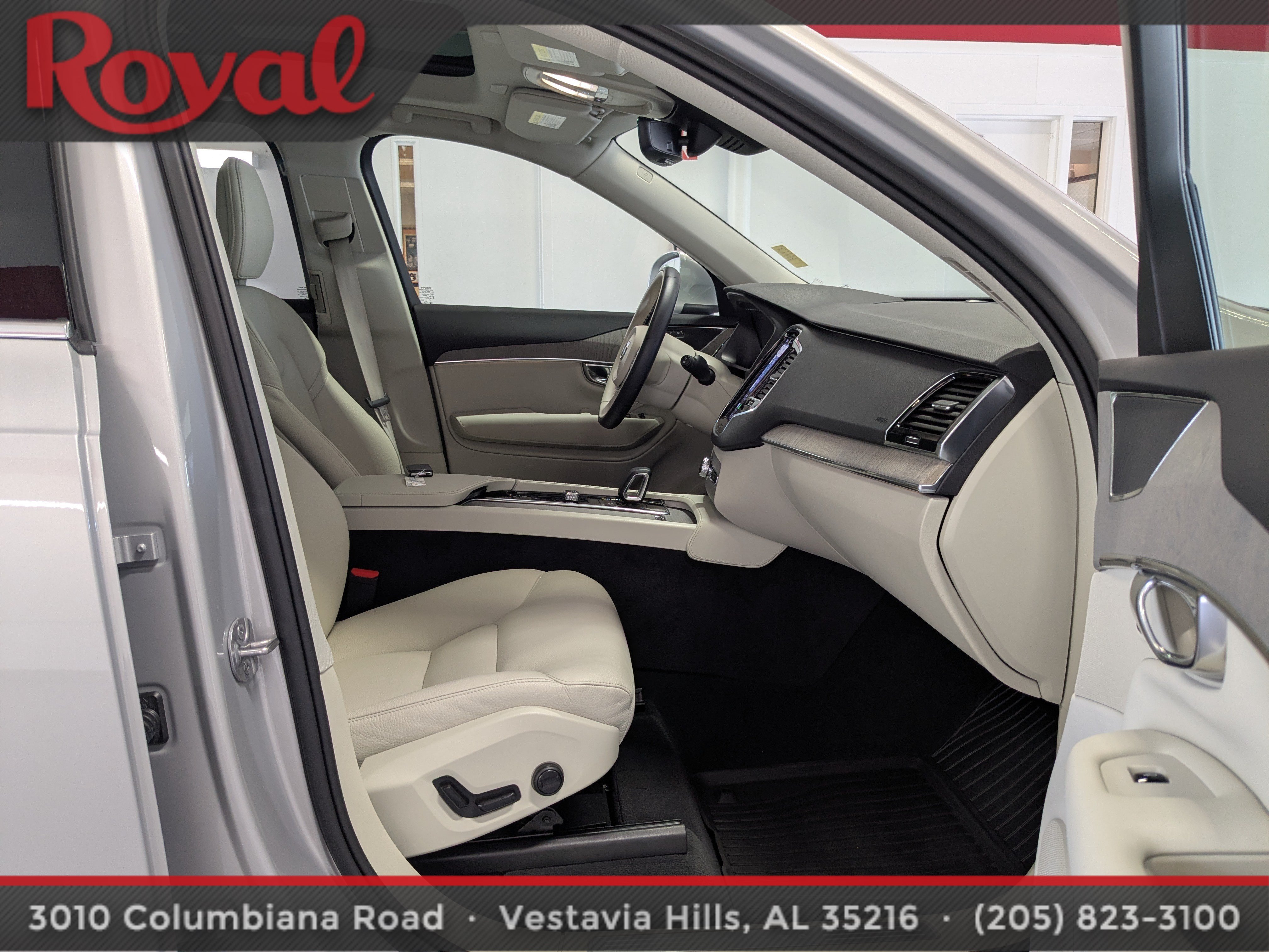 Used 2025 Volvo XC90 B6 Plus AWD/4WD image 8