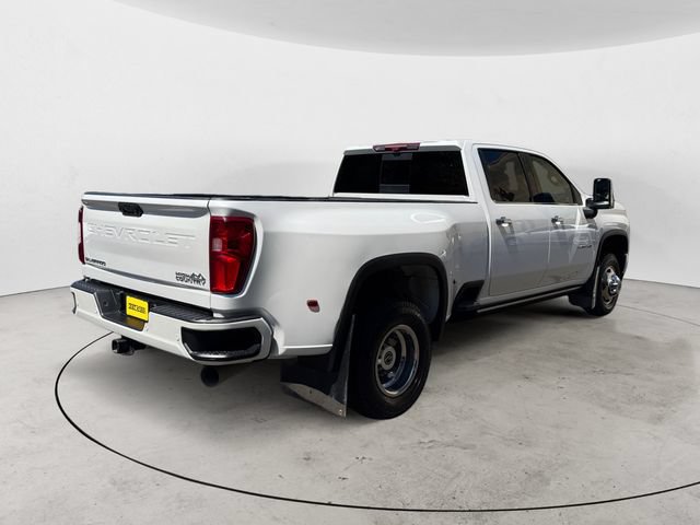 Used 2021 Chevrolet Silverado 3500 High Country AWD/4WD image 5