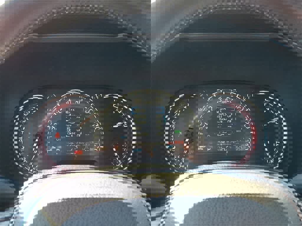 Used 2019 Toyota RAV4 Adventure image 14