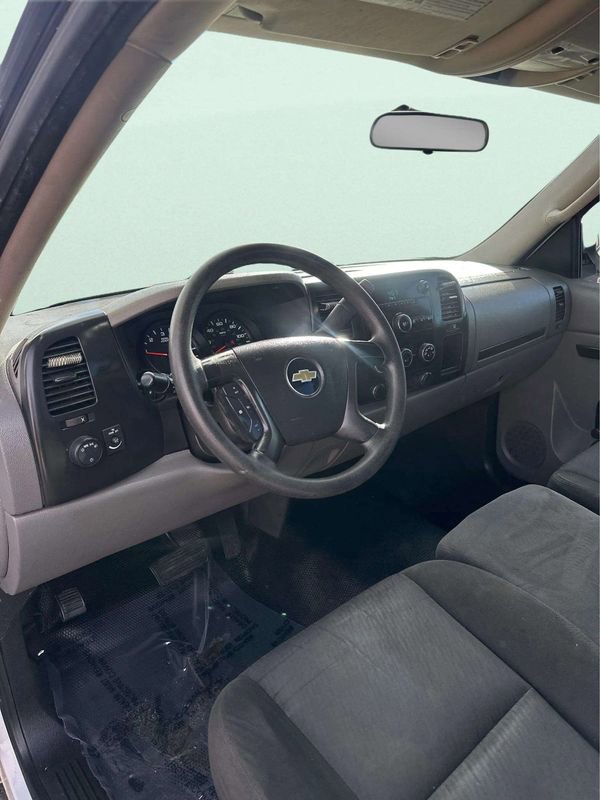 Used 2013 Chevrolet Silverado 1500 W/T image 11