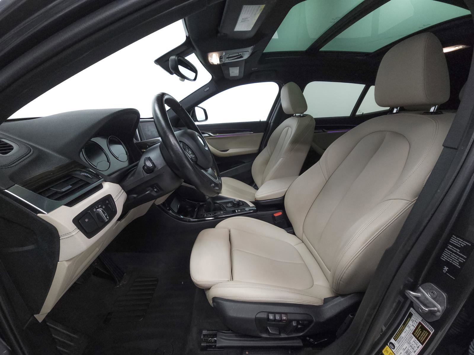 Used 2018 BMW X2 xDrive28i w/ Convenience Package AWD/4WD image 4