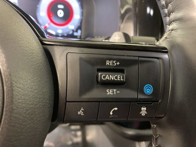 Used 2025 Nissan Pathfinder Platinum w/ Lighting Package (N93) AWD/4WD image 22