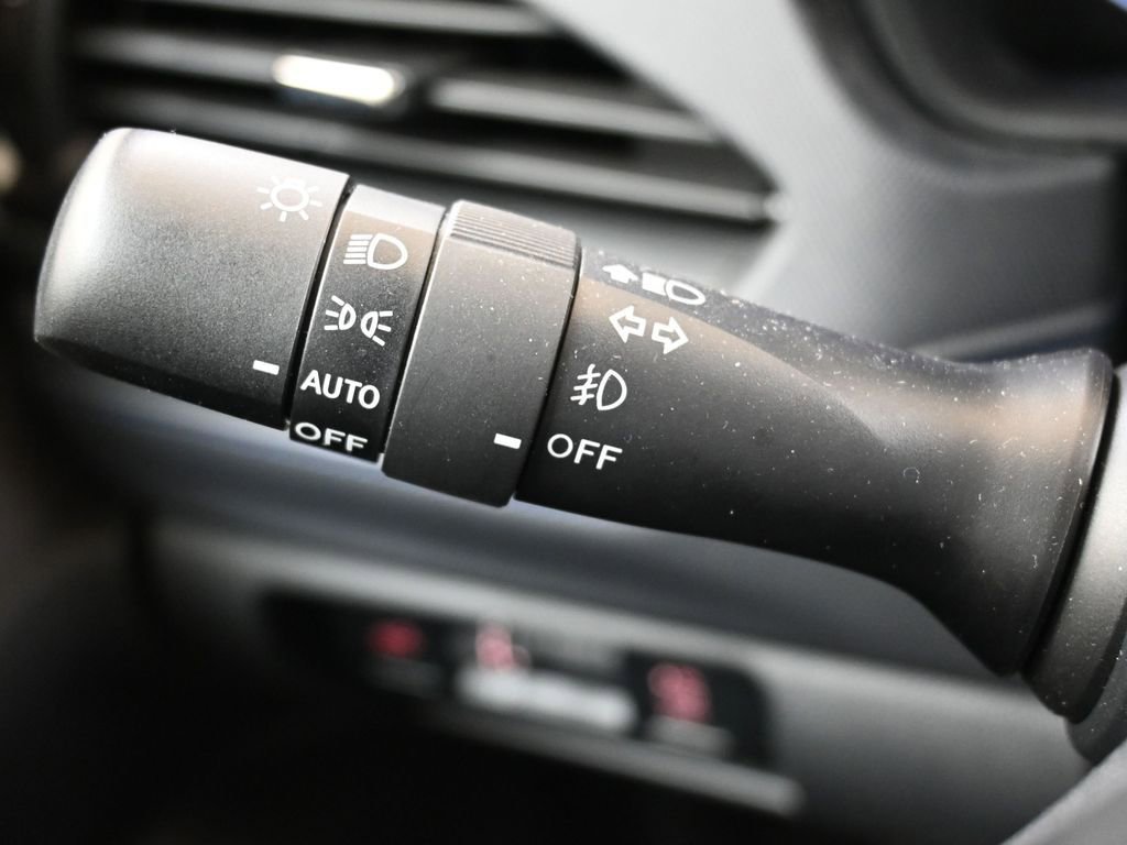 Certified 2025 Subaru Forester Premium image 29