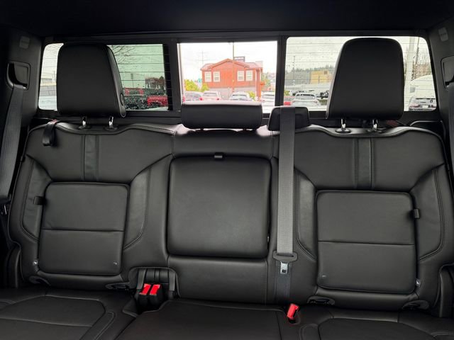 Used 2019 Chevrolet Silverado 1500 High Country image 33