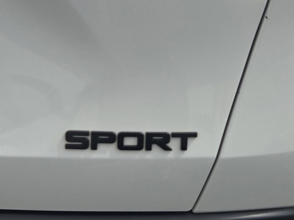 Used 2023 Honda HR-V Sport image 5