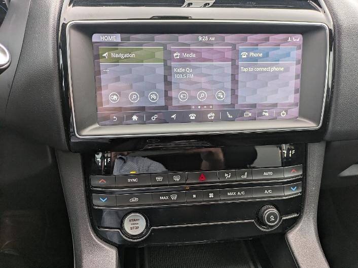 Used 2019 Jaguar F-PACE Premium AWD/4WD image 19