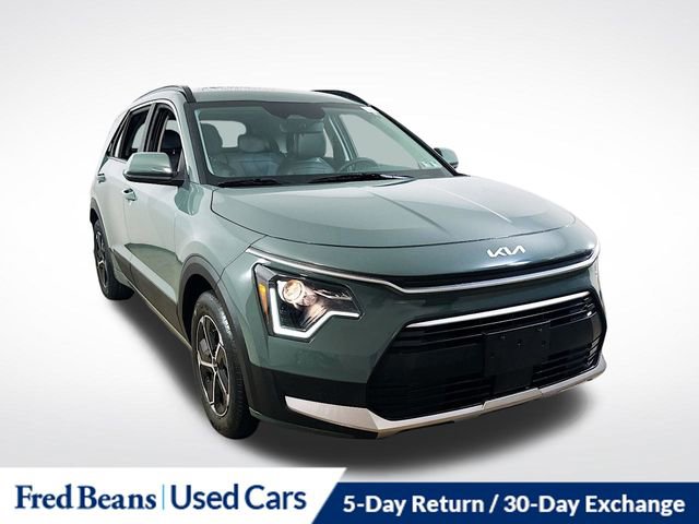 Used 2023 Kia Niro EX image 1