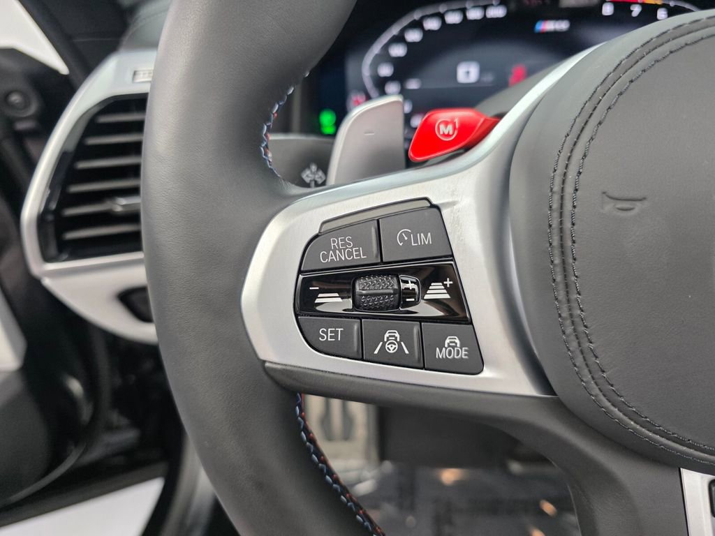 Used 2025 BMW M8 Competition image 18