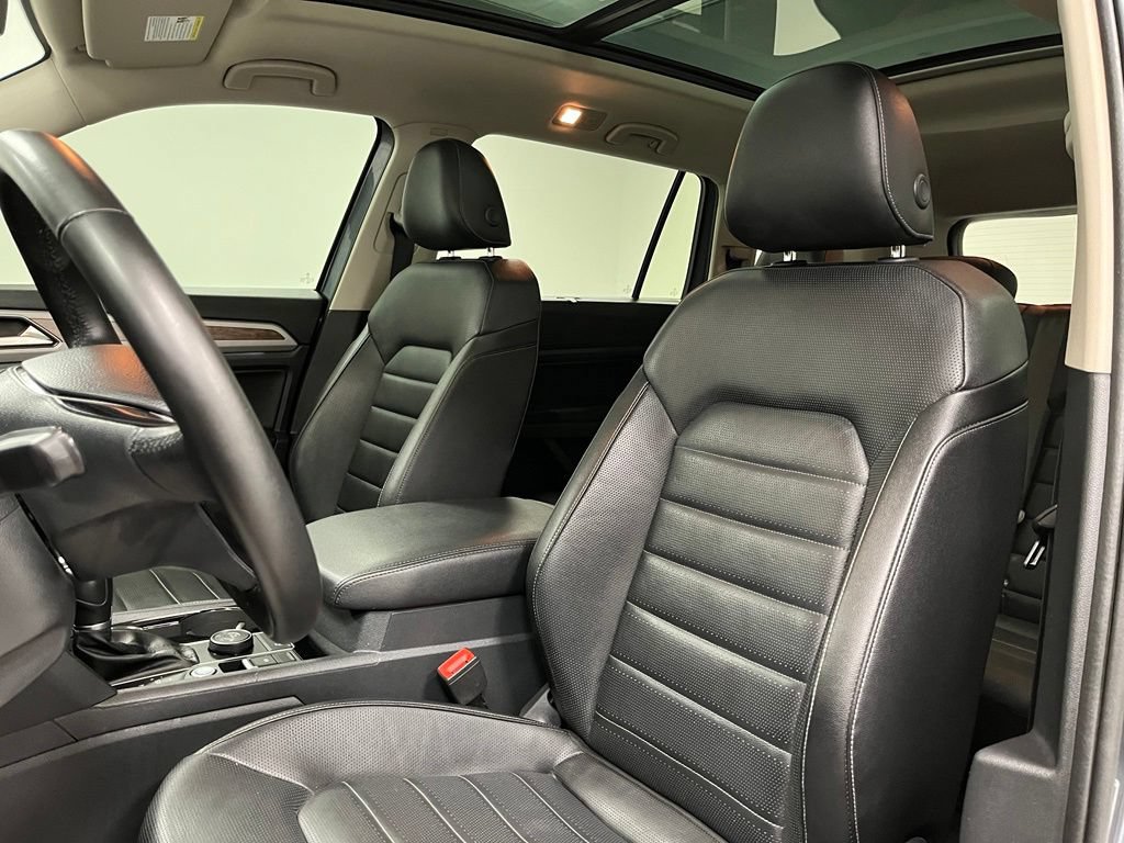 Used 2019 Volkswagen Atlas SEL Premium AWD/4WD image 19