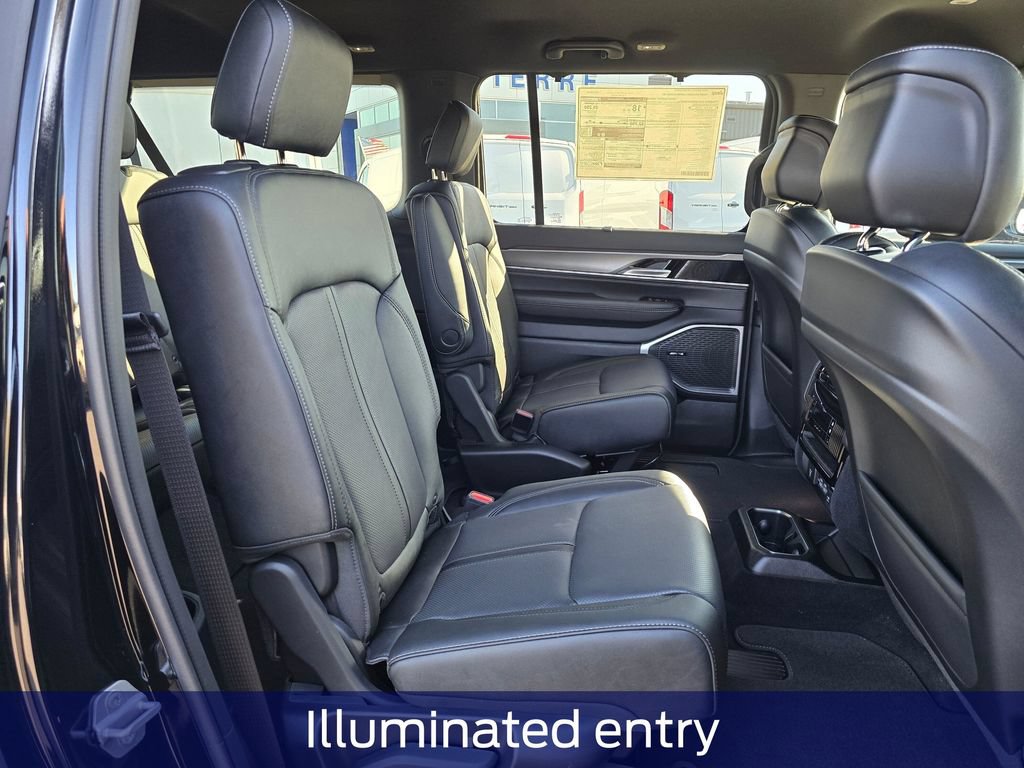 New 2026 Jeep Grand Wagoneer L Limited w/ Convenience Group I AWD/4WD image 15