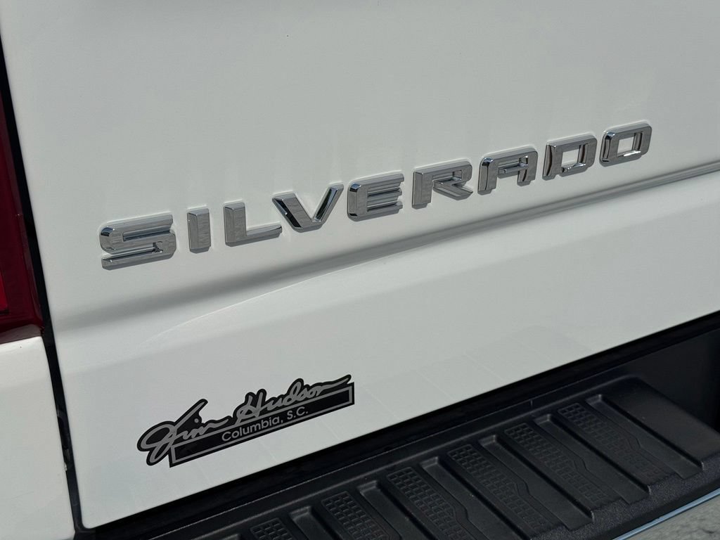 Used 2023 Chevrolet Silverado 1500 LTZ AWD/4WD image 12