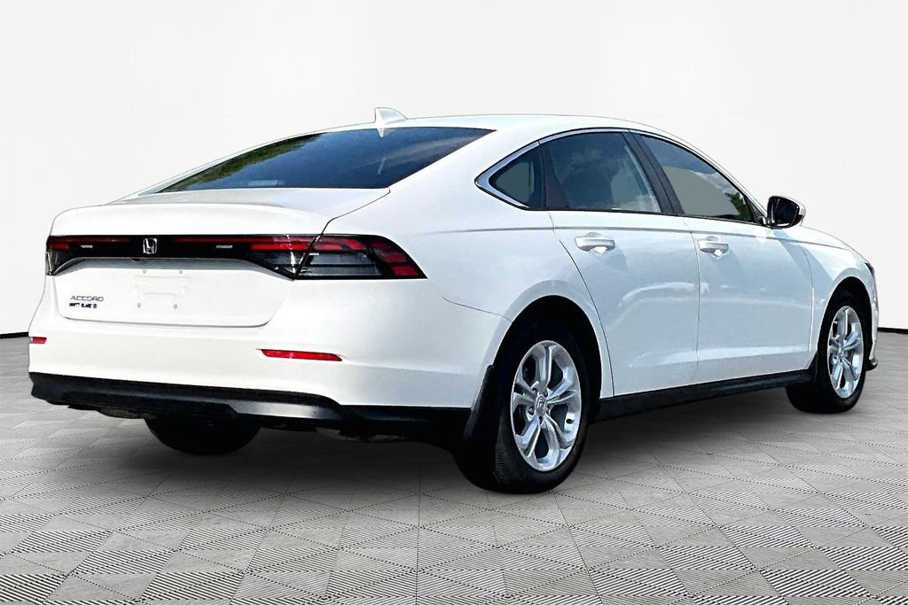 Used 2025 Honda Accord LX image 5