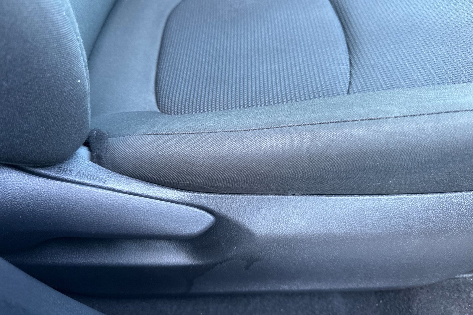 Used 2022 Toyota RAV4 LE image 23