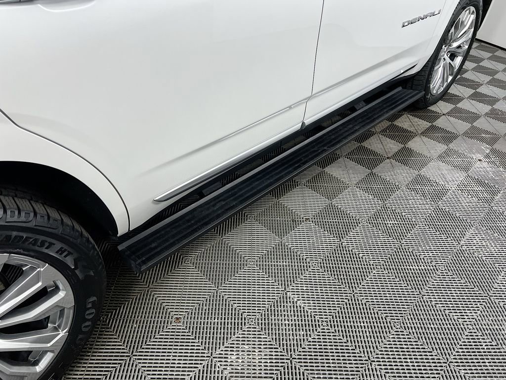 Certified 2024 GMC Yukon Denali w/ Denali Reserve Package AWD/4WD image 35