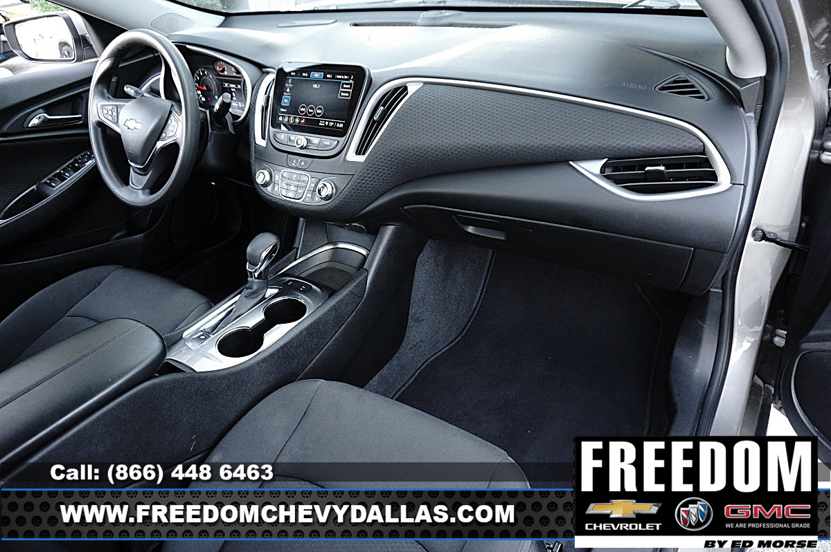 Certified 2025 Chevrolet Malibu LT FWD image 8
