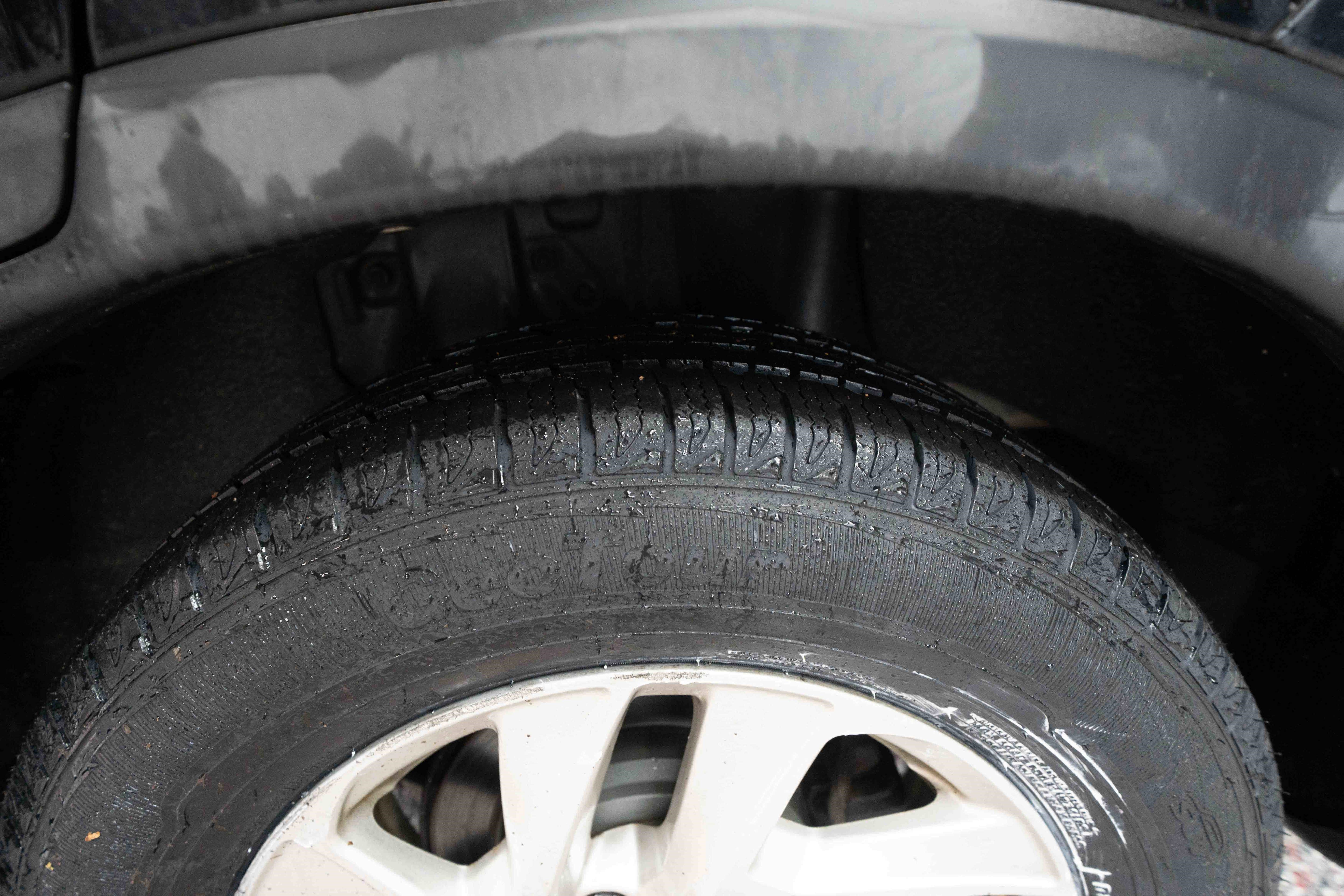 Used 2015 Honda CR-V EX image 30