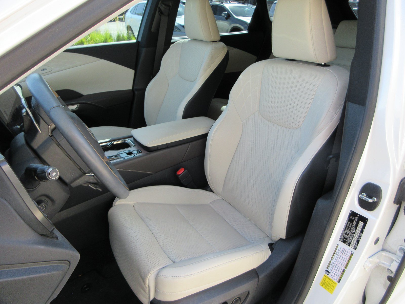 Used 2023 Lexus RX 350 AWD w/ Cold Area Package image 20