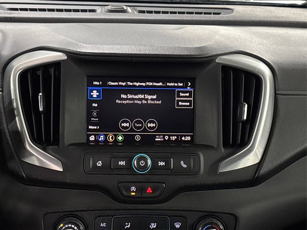 Used 2024 GMC Terrain SLE image 16